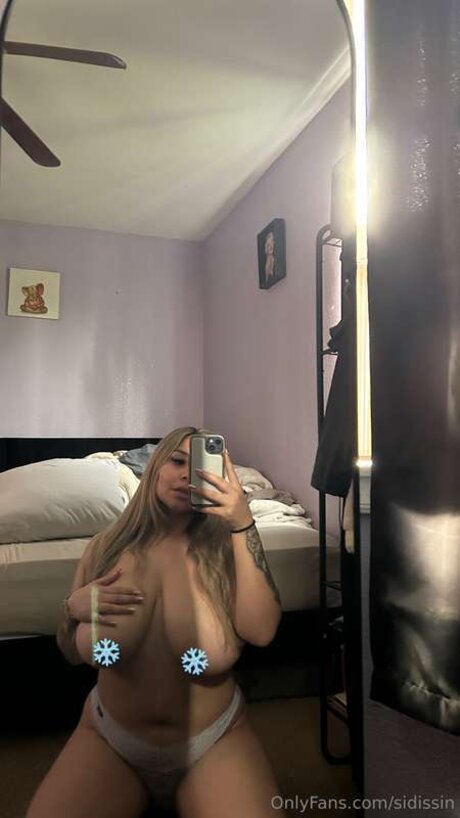 Sidissin exclusive pornstar img