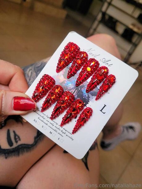 Nataliahaze pornstar beautiful pics