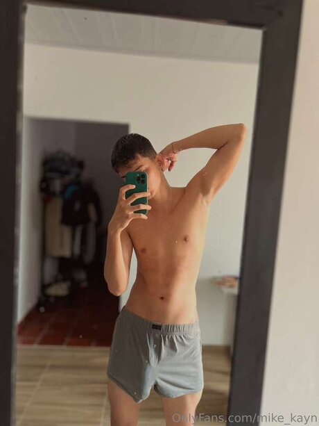 Mike Kayn model porn photo