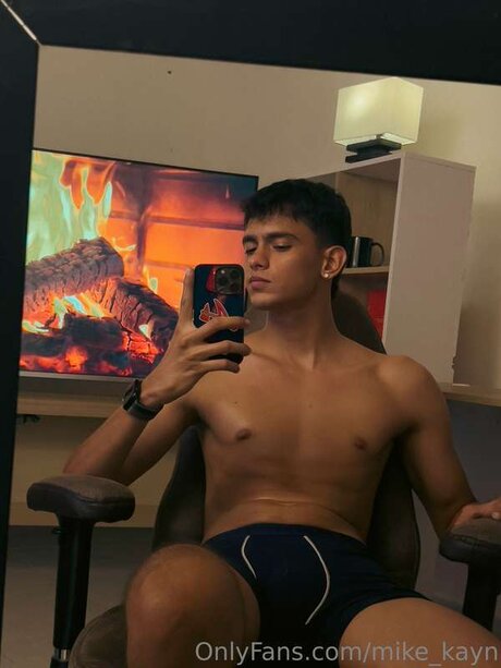 Mike Kayn nice model photo