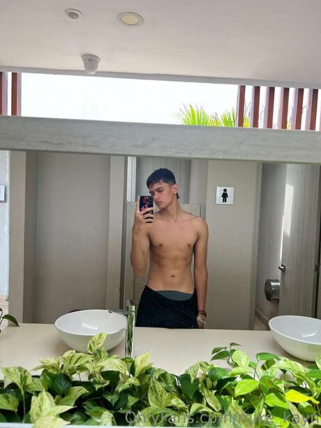 Mike Kayn model sex pic