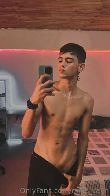 Mike Kayn pornstar nudes picture