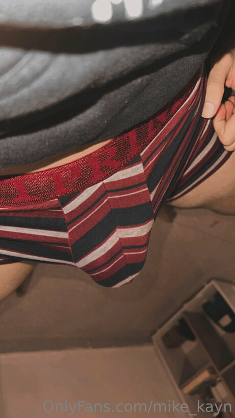 Mike Kayn star pornographic img