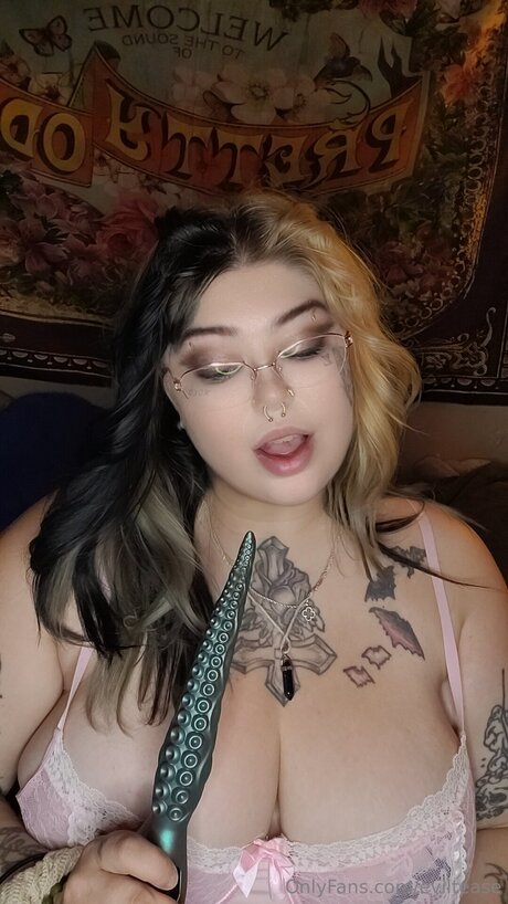 Eviltease art pornstar img