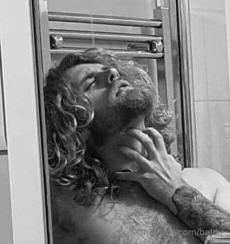 Baldir erotic model pictures