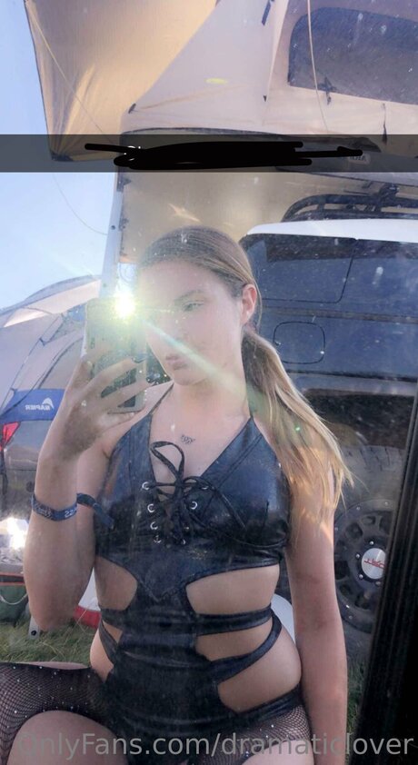 Dramaticlover perfect model pictures