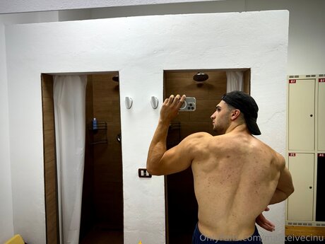 Maateivecinu adult actress photo