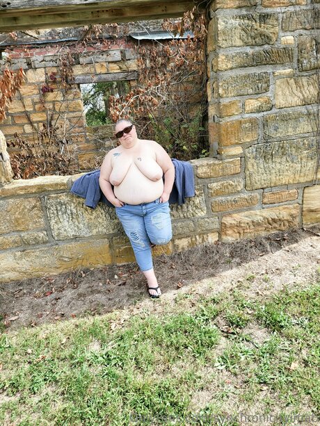 Synchronicityimab erotic model galleries