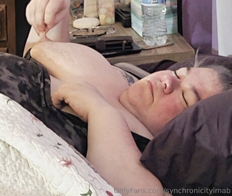 Synchronicityimab star adult photo