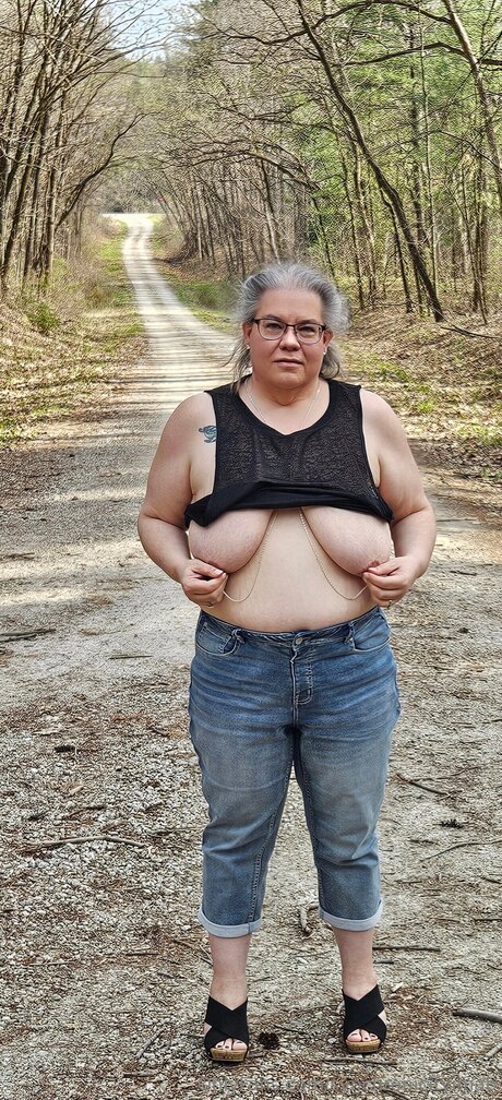 blonde muscle onlyfans beautiful picture