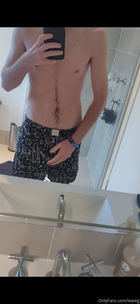 Ljj98 xxx actress picture