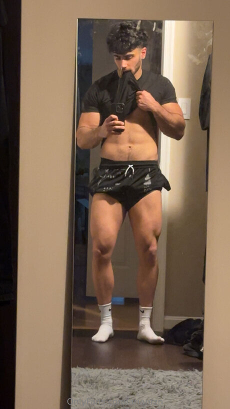 Arianfzn beautiful pornstar photos