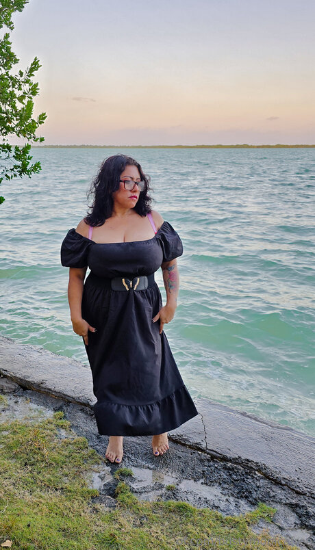 whore wife onlyfans sexy naked image