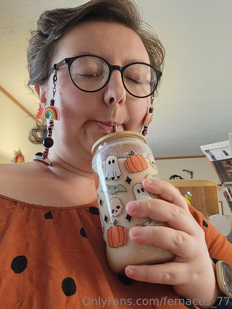 Fernacus 77 star nude image