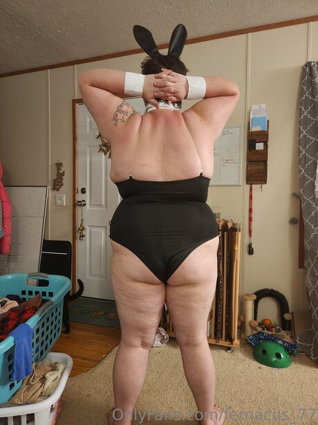 Fernacus 77 pretty pornstar image