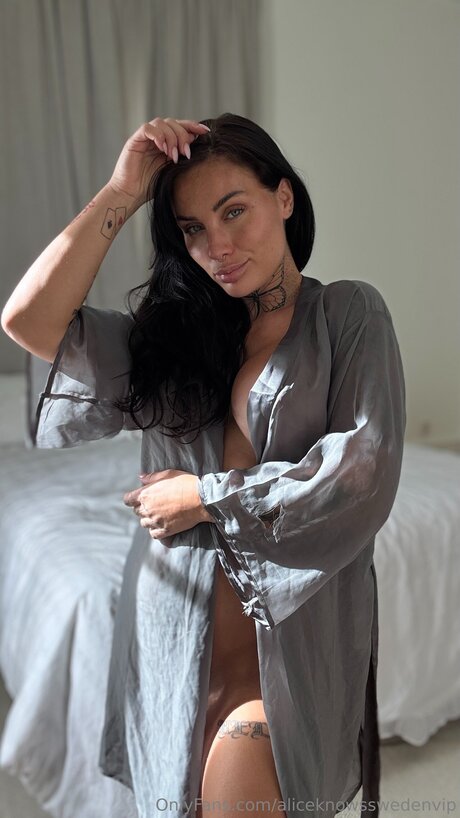 Comewithalicevip perfect pornstar image