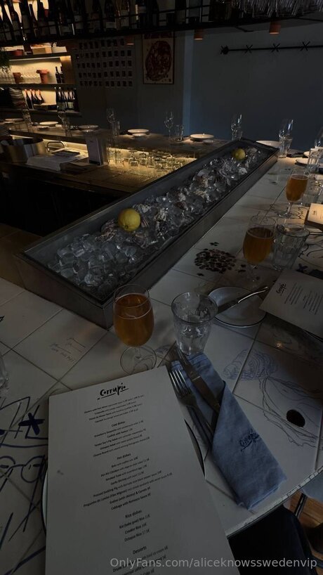 Comewithalicevip model high quality photos