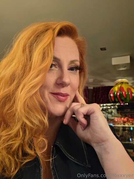 Foxxxyer naked pornstar photo