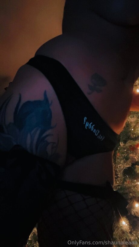 Shaunaleaaa xxx actress picture