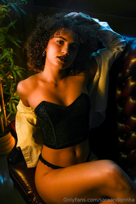 Saraaandoriinhaa model nude archive