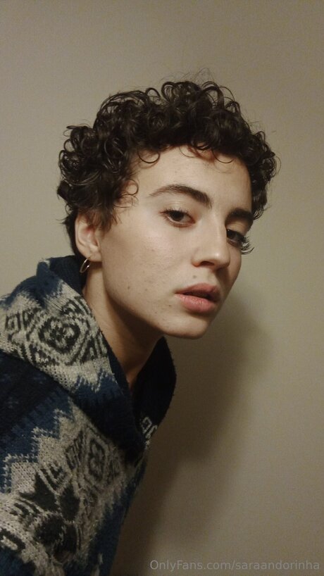 Saraaandoriinhaa high quality star photos