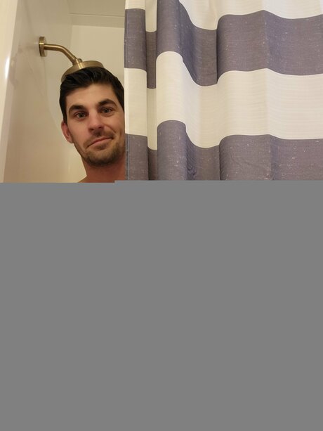 Taylorpeaks pornstar nude picture