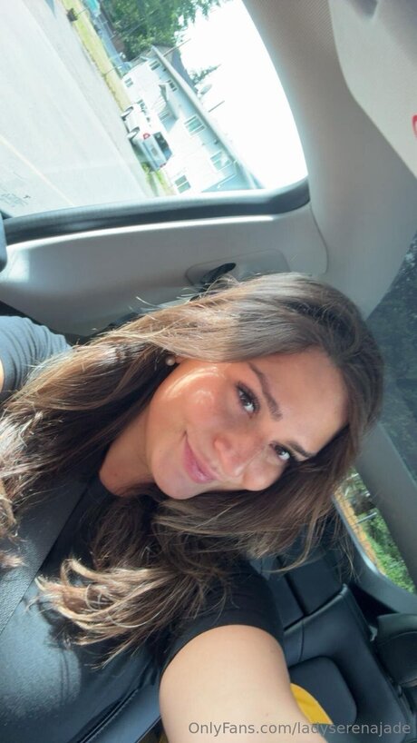 Ladyserenajade model naked images