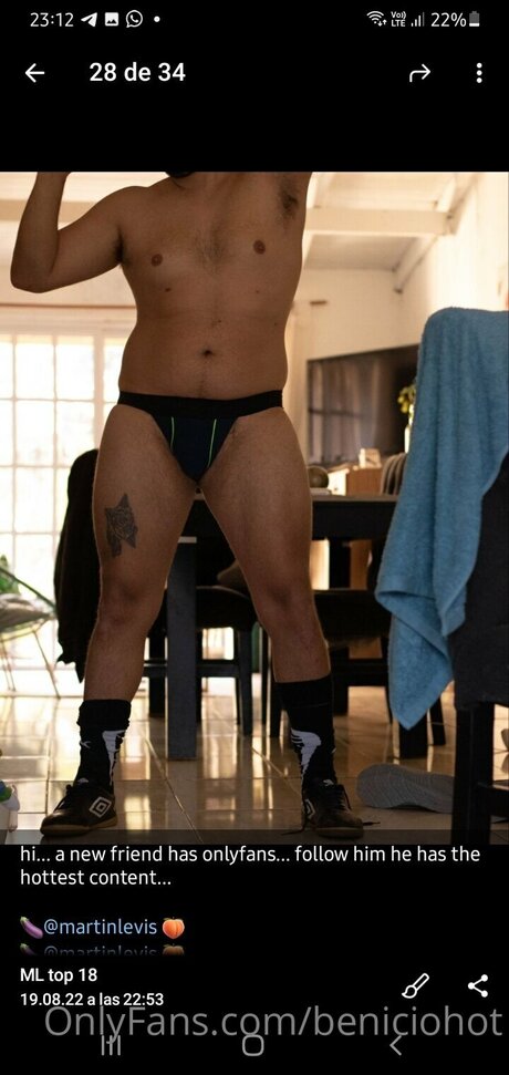 Beniciohot sexy star pic