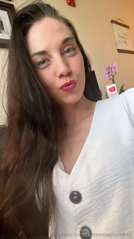 Alyssamagnumfree pornstar adult pics