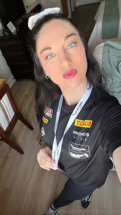 Alyssamagnumfree star beautiful image