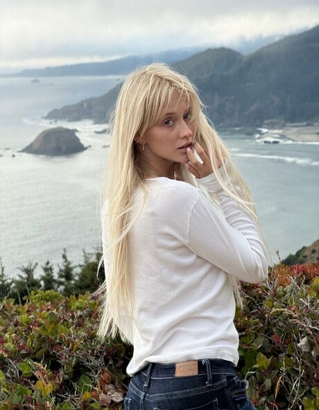 Littlepolilshangel perfect model image