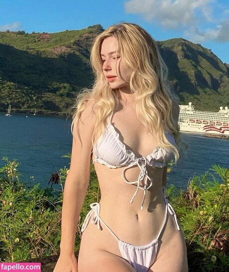 nikabeiar beautiful actress gallery