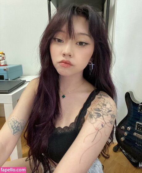 ursungirl adult actress img