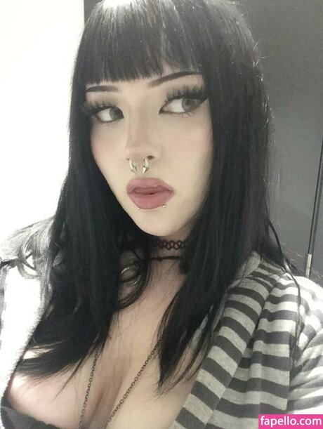 lexloia model art gallery