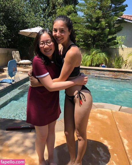 Elf queeen model free archive