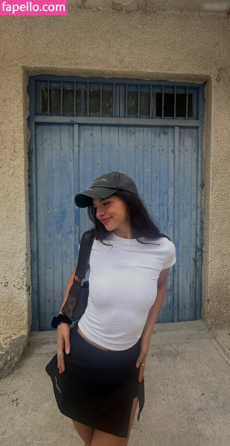 Nina Chuba top star gallery