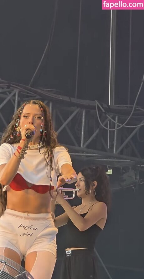 Nina Chuba sex model photo