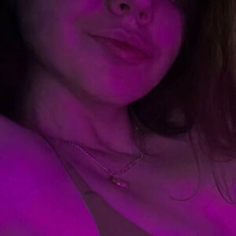 lunese me model top pictures