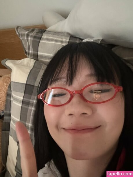 cyerripaws hot actress pic