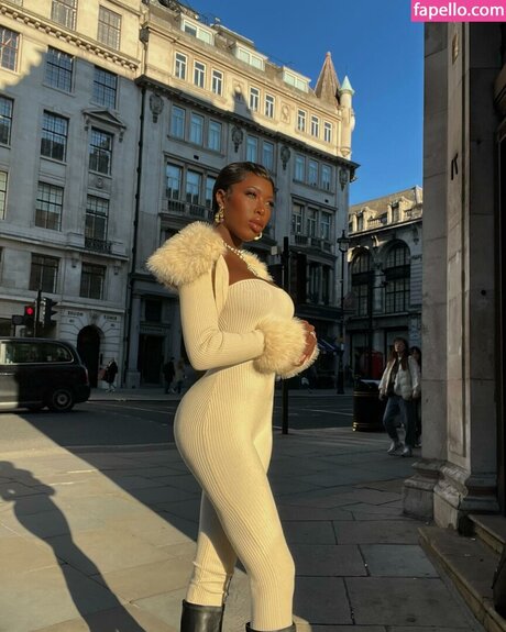 perfect feet onlyfans erotic photos