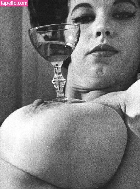 shemale masturbation onlyfans beautiful naked photos