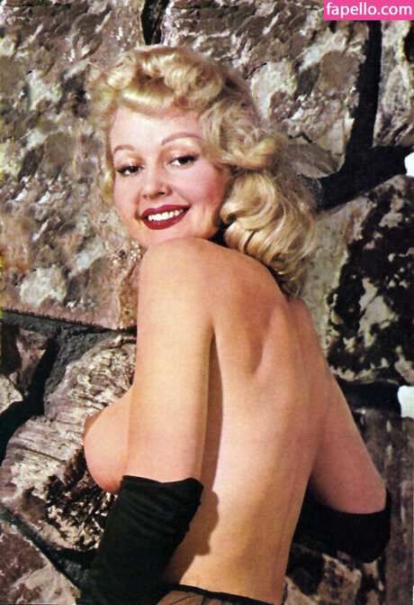 Vintage English Pinups model porn gallery