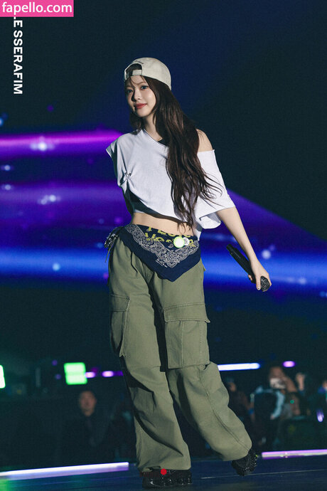 Hong Eunchae_ erotic model picture