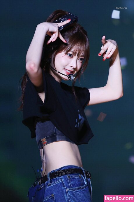 Hong Eunchae_ Images