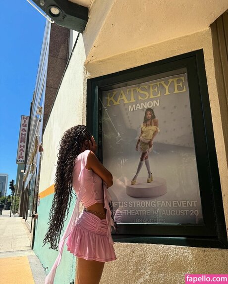 Manon Bannerman pornstar galleries