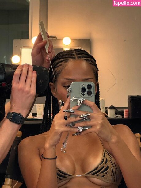 Manon Bannerman star pornographic picture