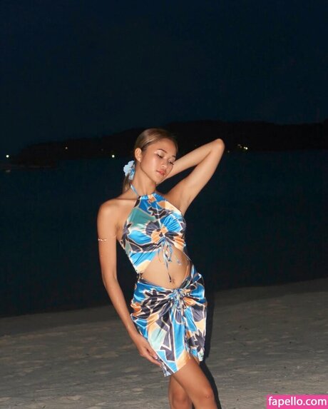 Nelissaemielda model hd pic