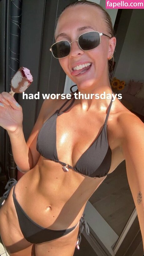 emwallbank top actress galleries