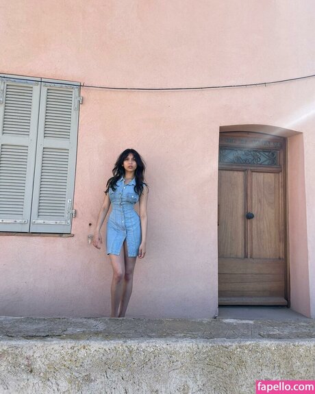 Anika Vishwanath nude pornstar archive