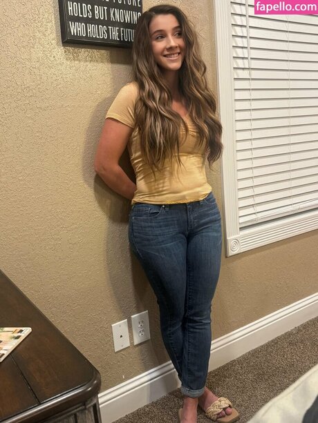 brattyBrittany07 nude actress img